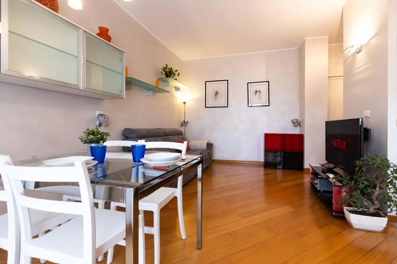 Apartment Rembrandt 27 Milan