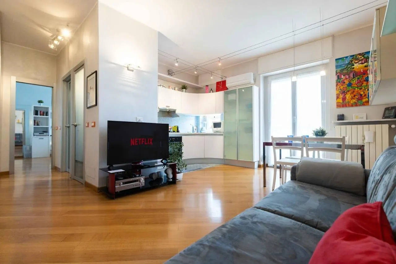 Apartment Rembrandt 27 Milan 0*,  Italy