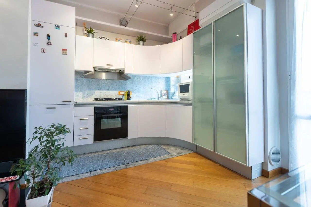 Apartment Rembrandt 27 Milan Italy